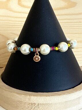 Beaded Bracelet With Faux Pearls & Multicolored Beads